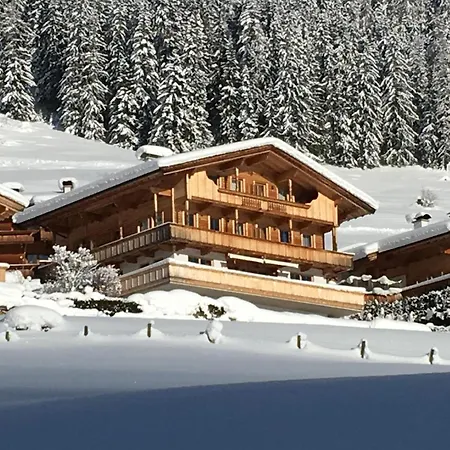 アパート Haus Fernwald Tim アルプバッハ